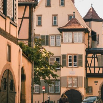 Choisir ses fenêtres à Colmar : les critères clés pour une rénovation réussie