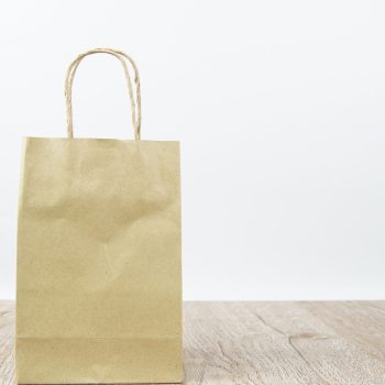 Sacs en papier kraft : l'option éco-responsable pour votre marque