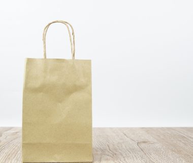 Sacs en papier kraft : l'option éco-responsable pour votre marque