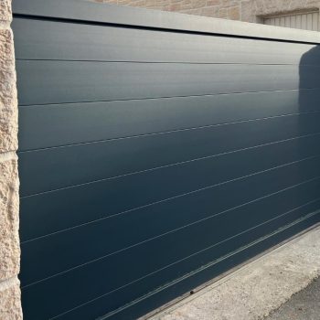 Ouverture de 3,50 m : comment choisir le portail adapté ?